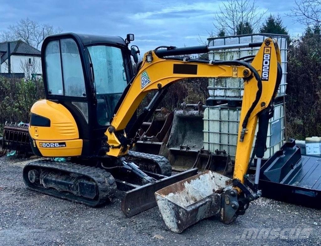 JCB 8026 CTS حفارات صغيرة أقل من 7 طن (حفارات صغيرة)