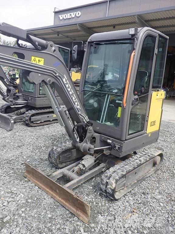 Volvo EC 20 E حفارات صغيرة أقل من 7 طن (حفارات صغيرة)