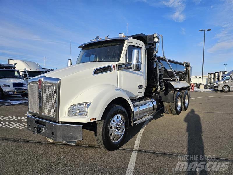 Kenworth T 880 شاحنات قلابة