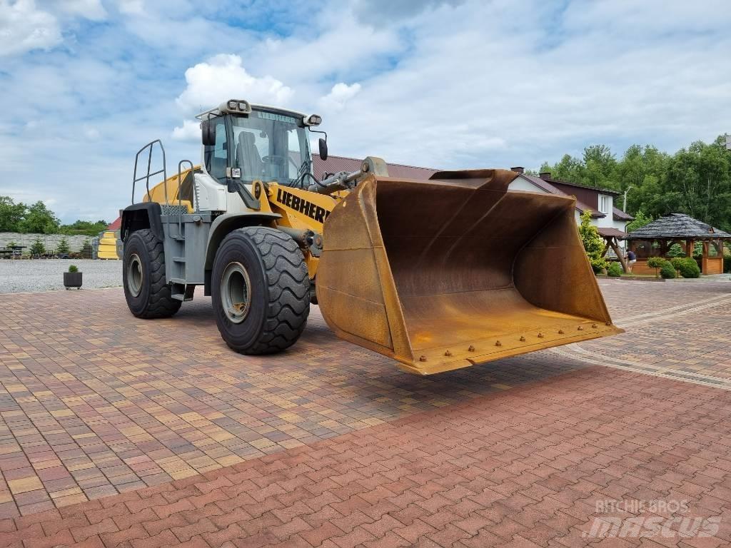 Liebherr L 580 لوادر بعجل