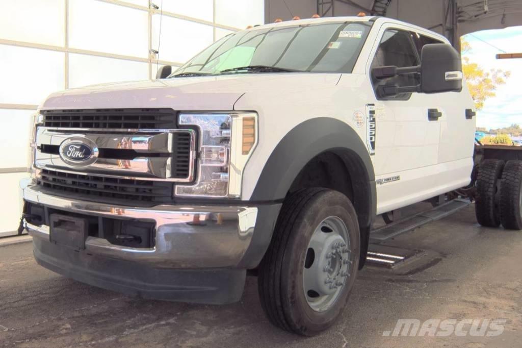 Ford F 550 XLT SD شاحنات بمقصورة وهيكل