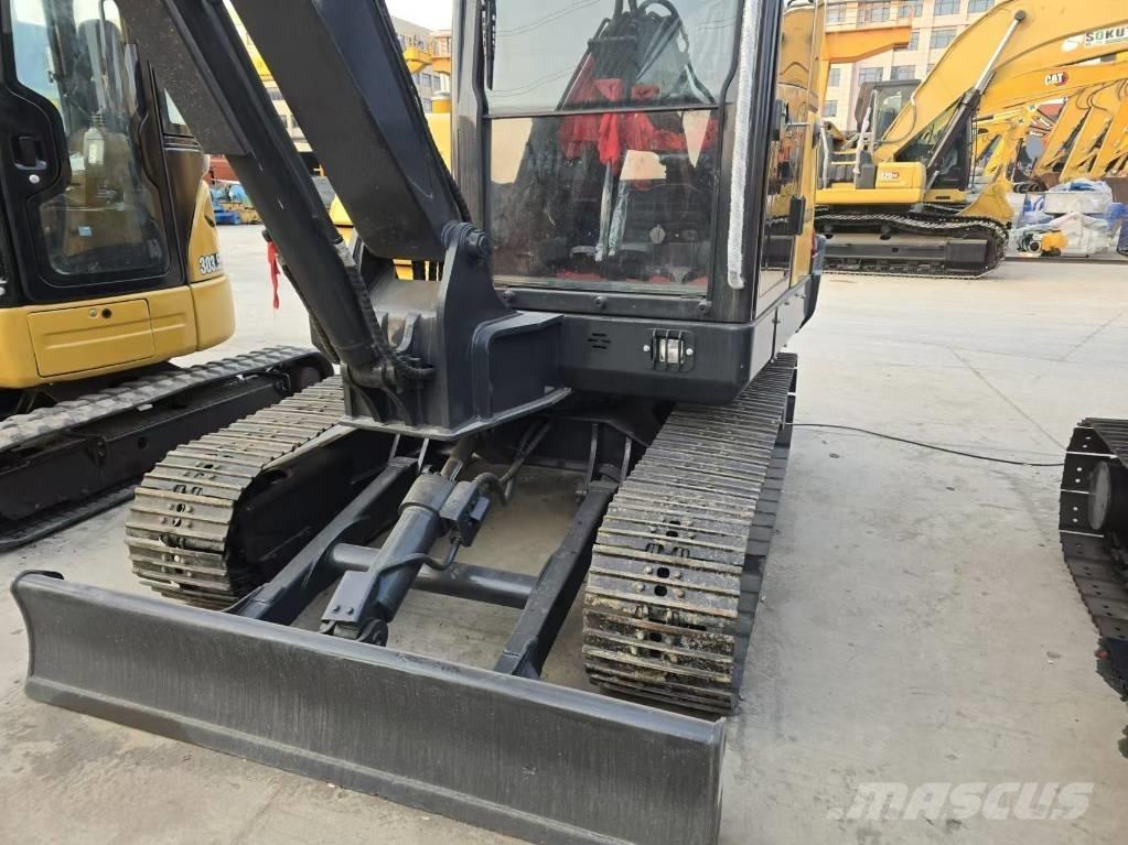 Volvo EC 60 حفارات زحافة