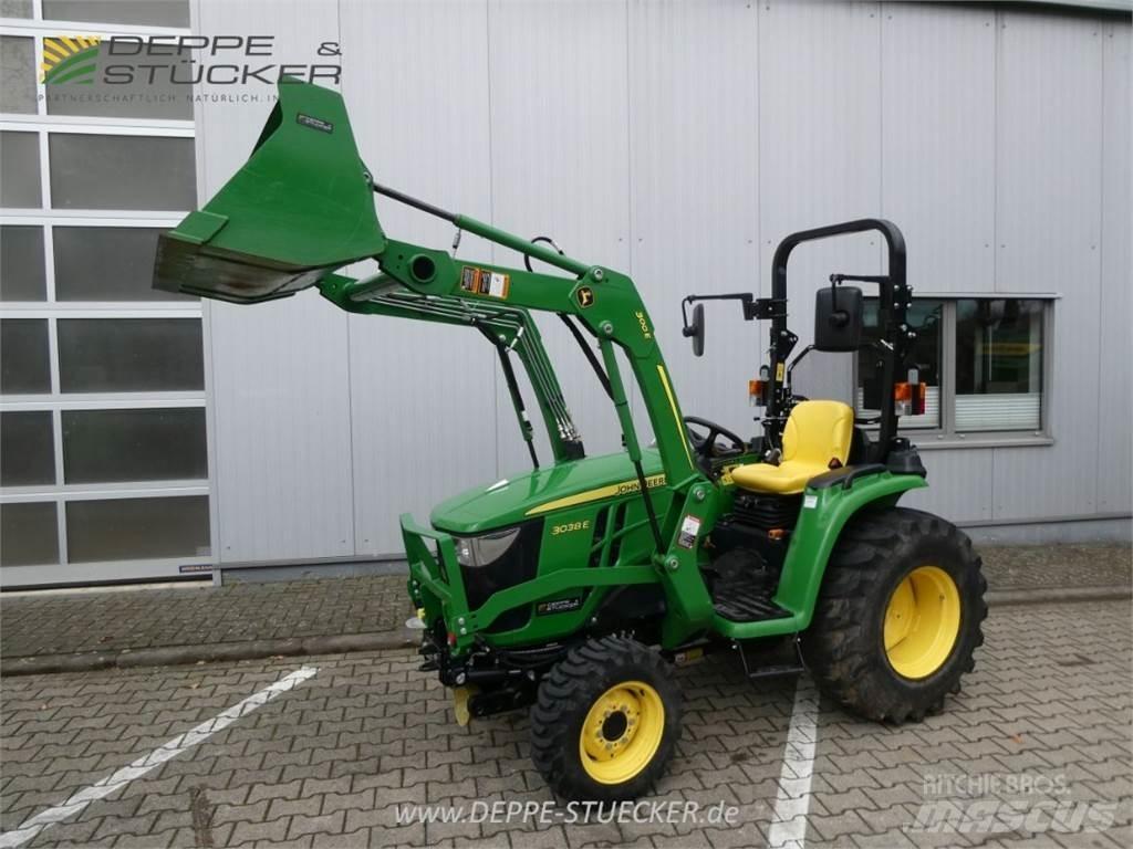 John Deere 3038E جرارات مدمجة