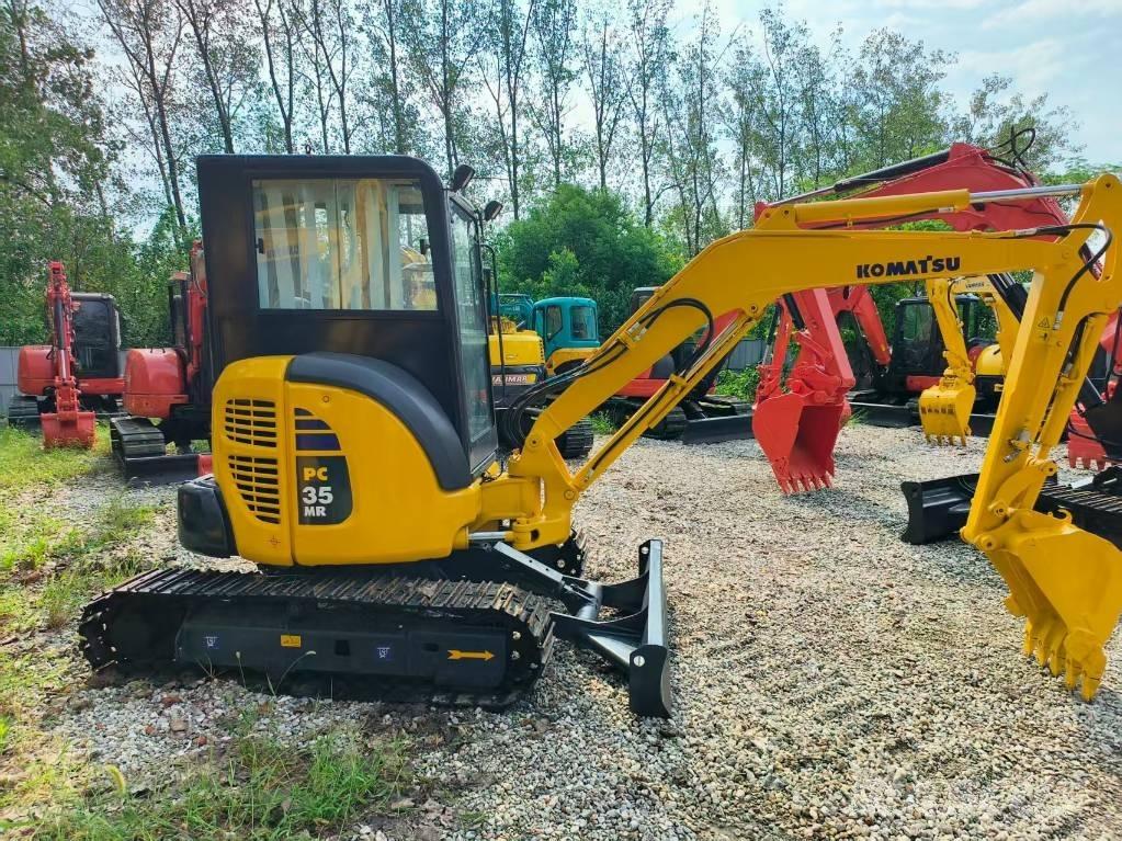Komatsu PC 35 MR حفارات صغيرة أقل من 7 طن (حفارات صغيرة)