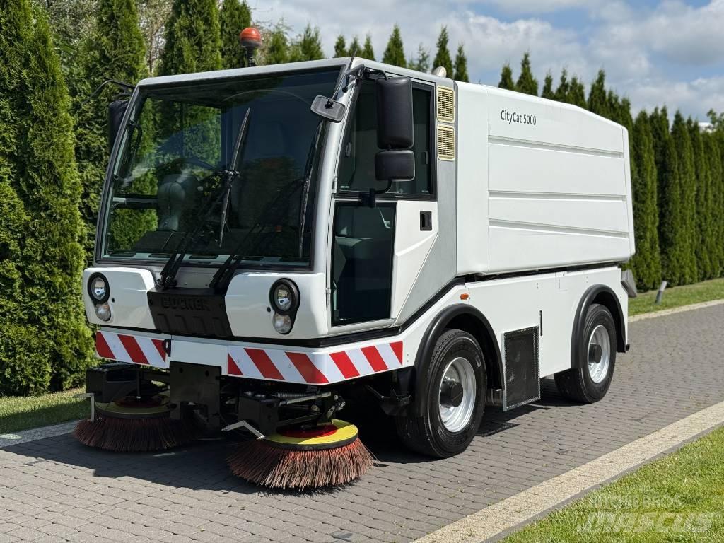 Bucher CityCat 5000 كناسات