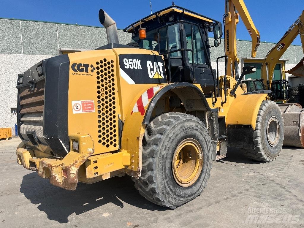 CAT 950 K لوادر بعجل