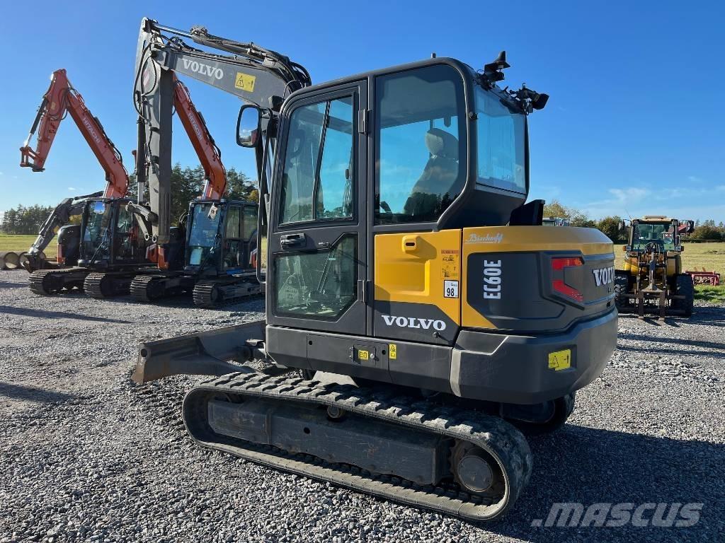 Volvo EC 60 E حفارات زحافة