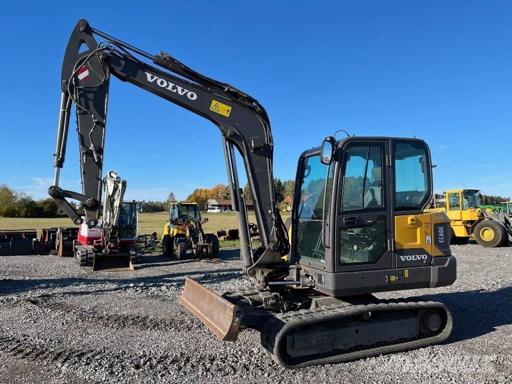 Volvo EC 60 E حفارات زحافة