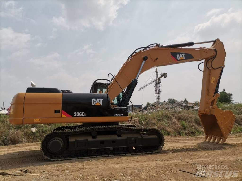 CAT 336 D 2 حفارات زحافة