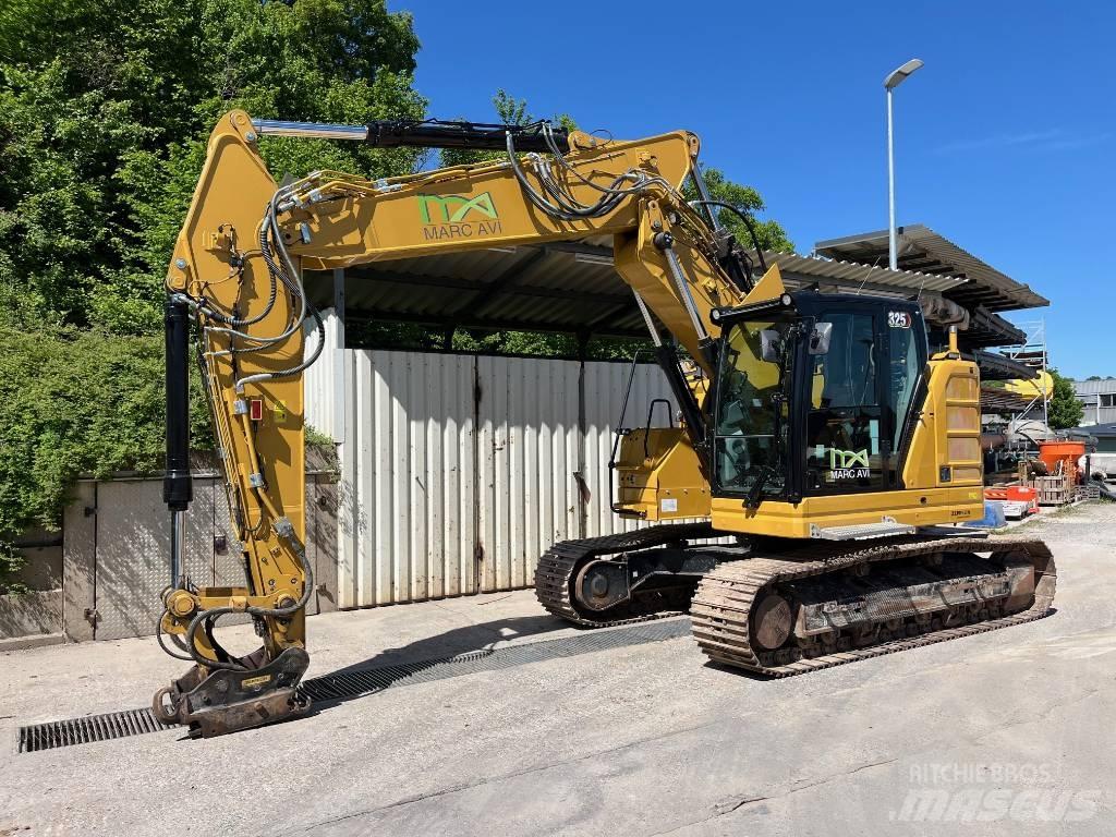 CAT 325 حفارات زحافة