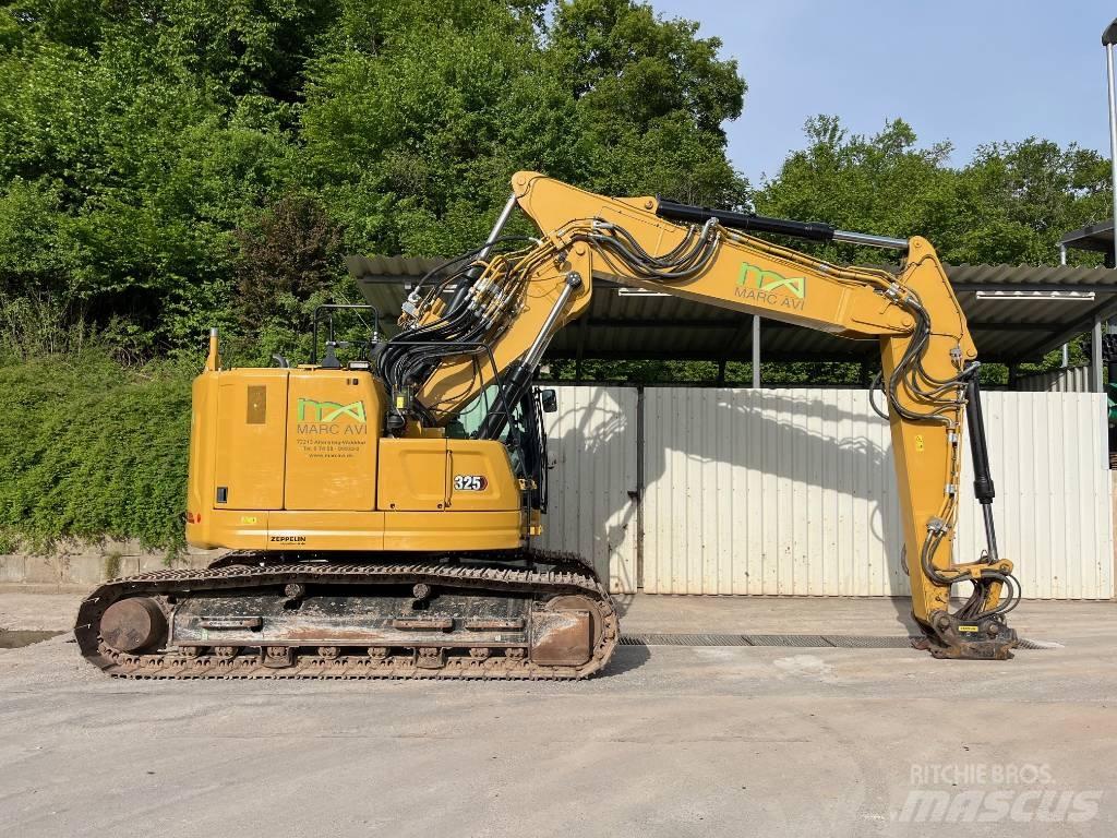 CAT 325 حفارات زحافة