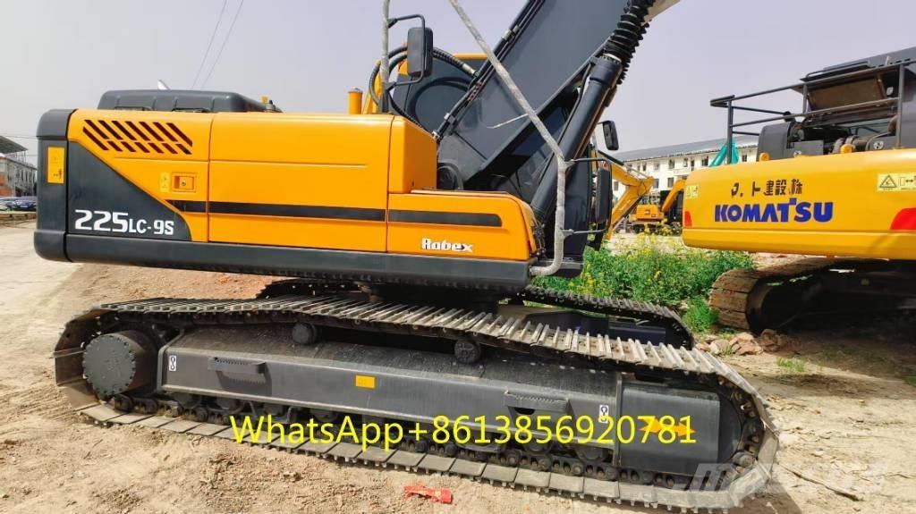 Hyundai Robex 225 حفارات زحافة