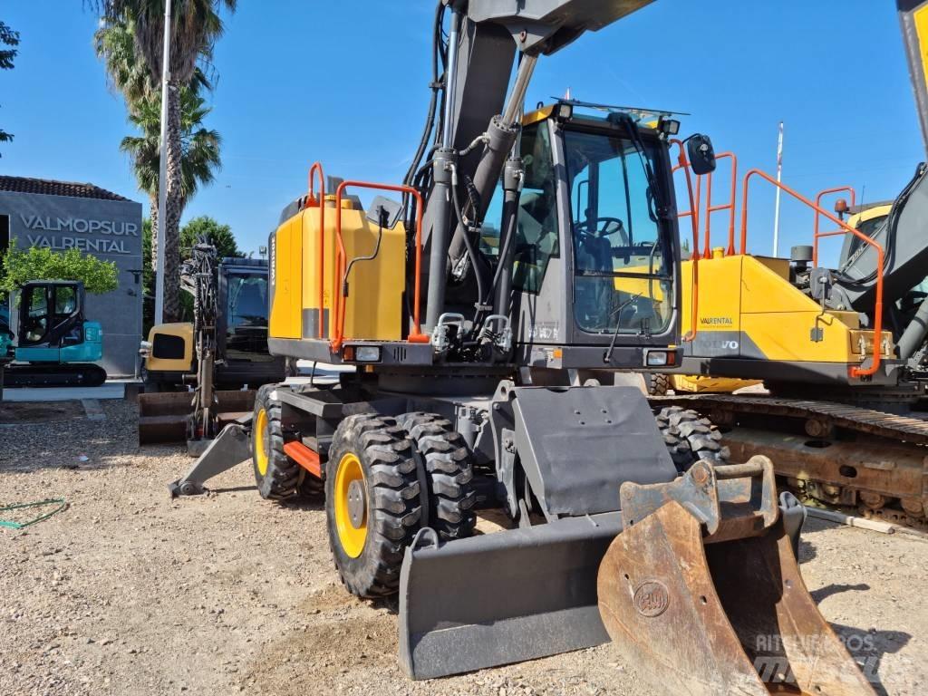 Volvo EWR 150 E حفارات بعجل