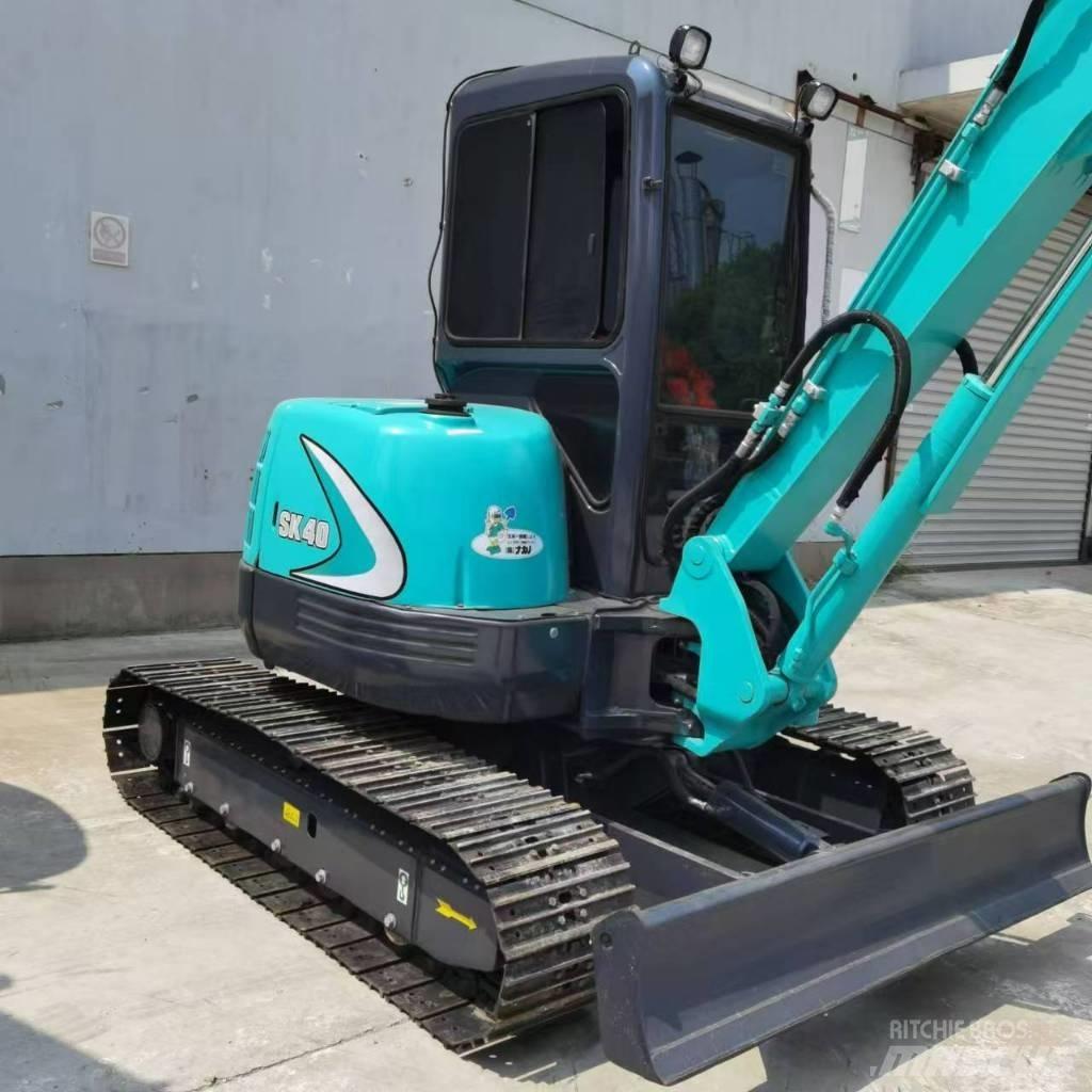 Kobelco SK 40 حفارات صغيرة أقل من 7 طن (حفارات صغيرة)