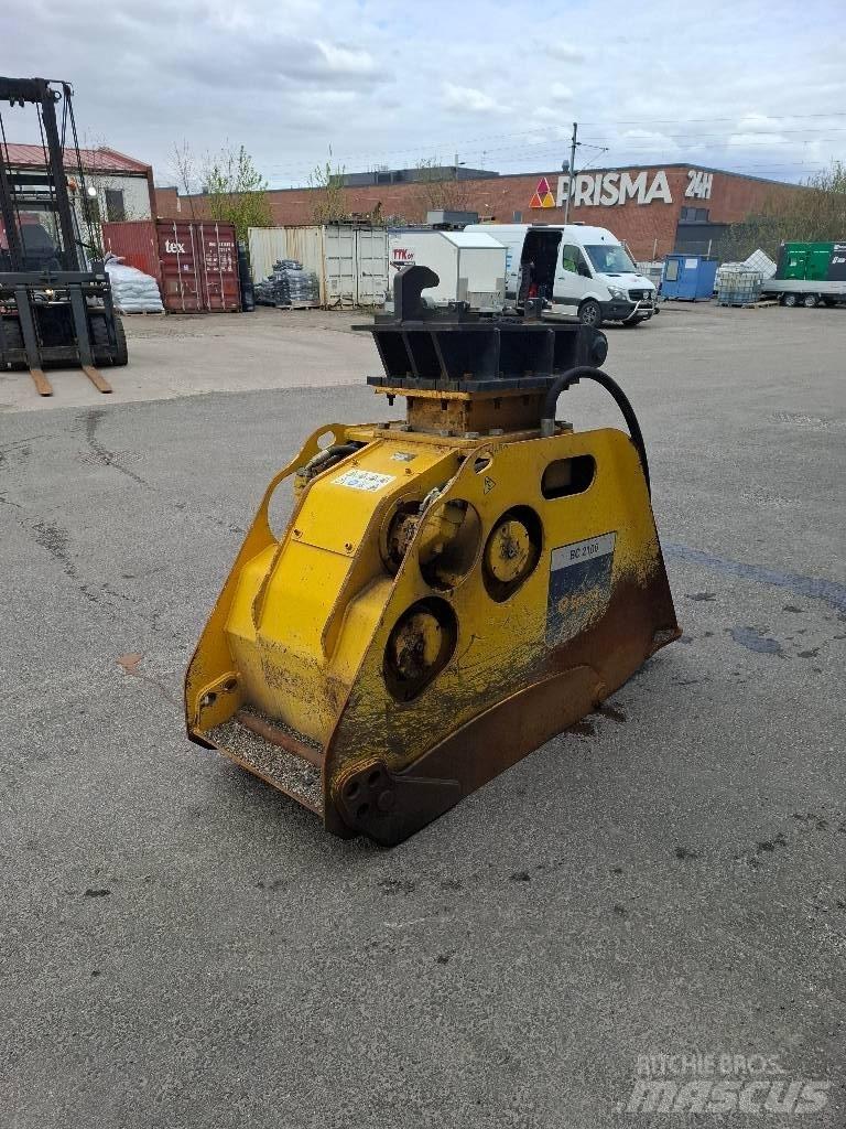 Epiroc BC 2100 سحق الدلاء