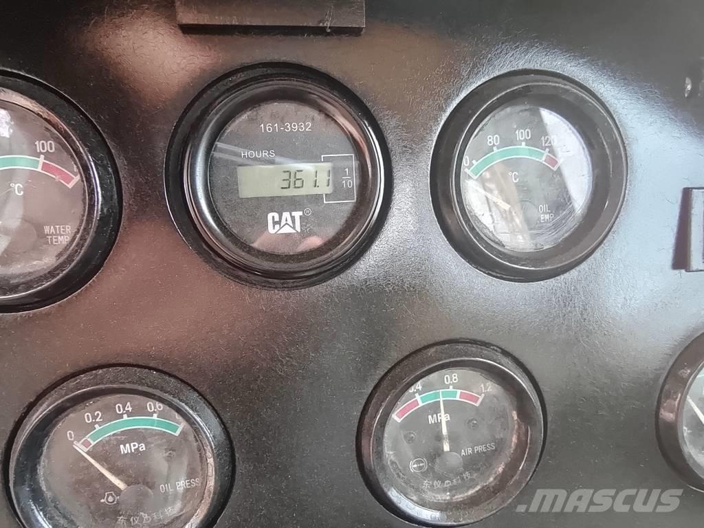 CAT 966 H لوادر بعجل