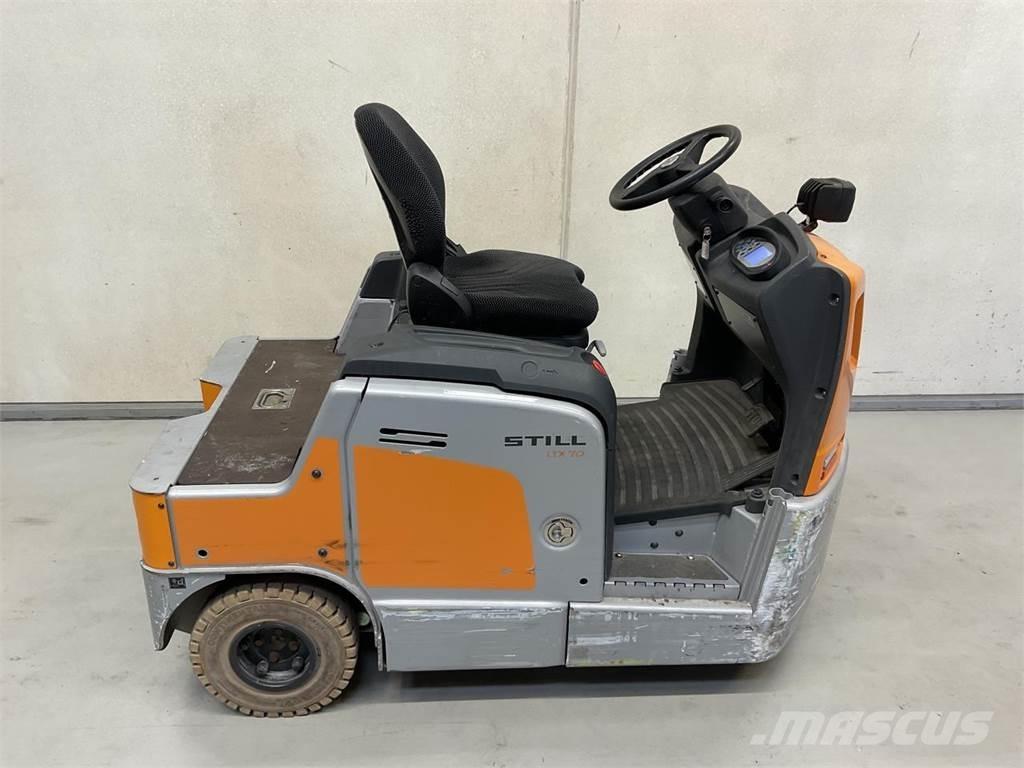 Still LXT70 جرارات صالات المطارات