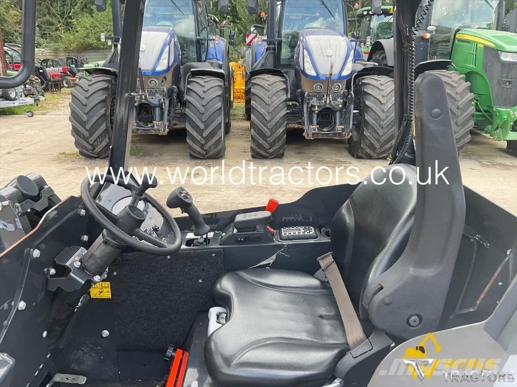 Bobcat L 28 لوادر صغيرة