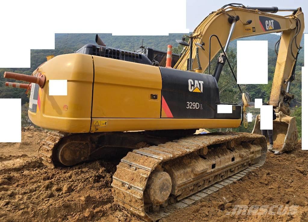 CAT 329 D L LR حفارات زحافة