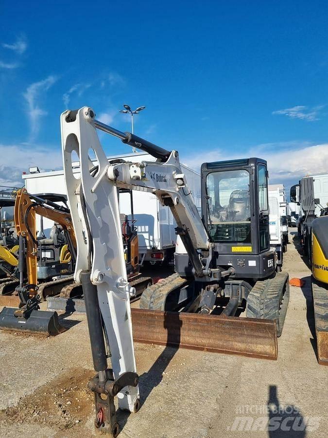 Bobcat E55 حفارات صغيرة أقل من 7 طن (حفارات صغيرة)