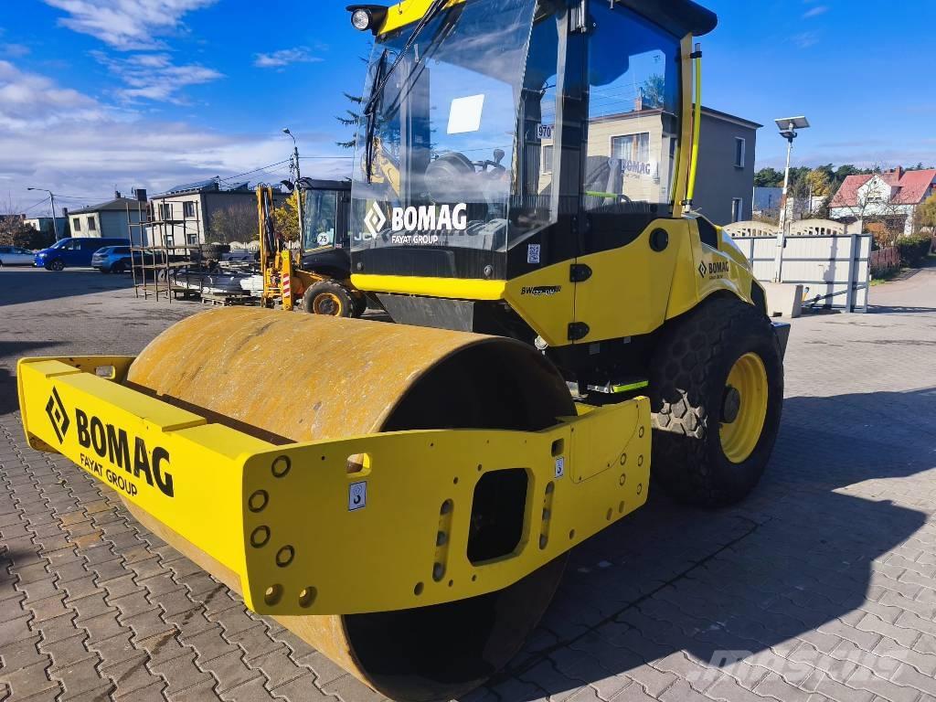 Bomag BW 177 D H-5 مداحل أحادية الأسطوانة