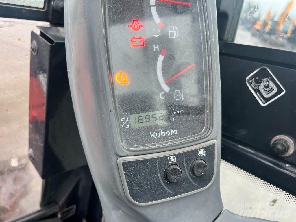 Kubota KX 016-4 حفارات صغيرة أقل من 7 طن (حفارات صغيرة)