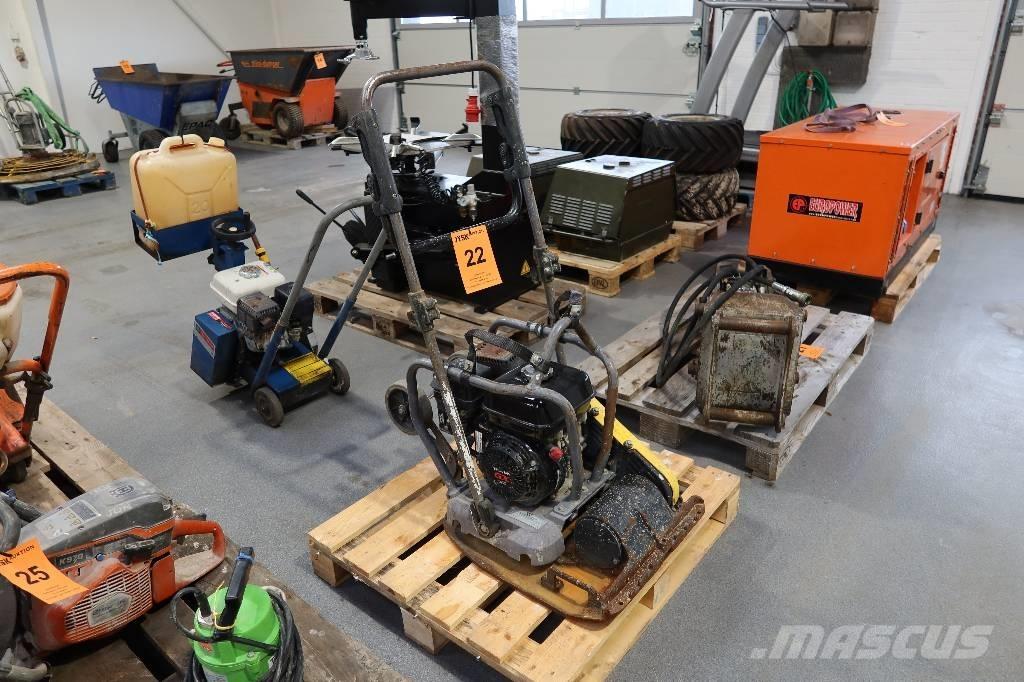 Dynapac LF 75 دكاكات أفقية