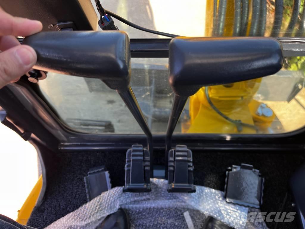 Komatsu PC 35 MR حفارات صغيرة أقل من 7 طن (حفارات صغيرة)