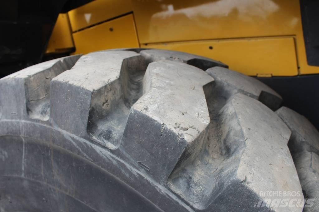 Komatsu WA 470-6LC لوادر بعجل