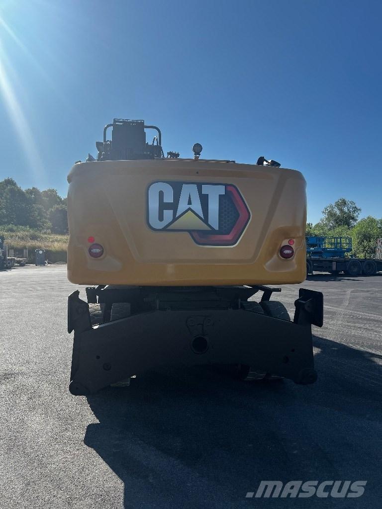 CAT 3022 حفارات بعجل
