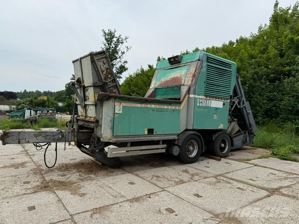 JENZ AZ 660 D ماكينات تقطيع أخشاب الحراجة