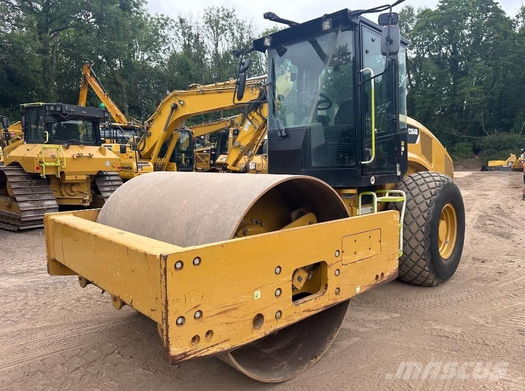 CAT CS 64 B مداحل أحادية الأسطوانة