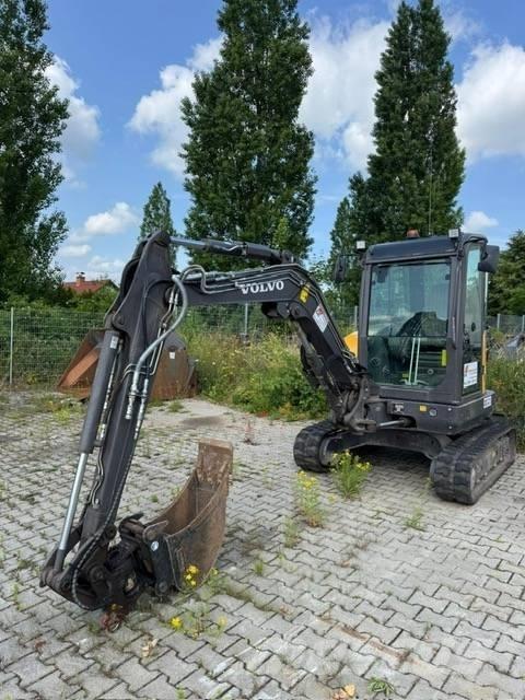 Volvo ECR35D حفارات صغيرة أقل من 7 طن (حفارات صغيرة)