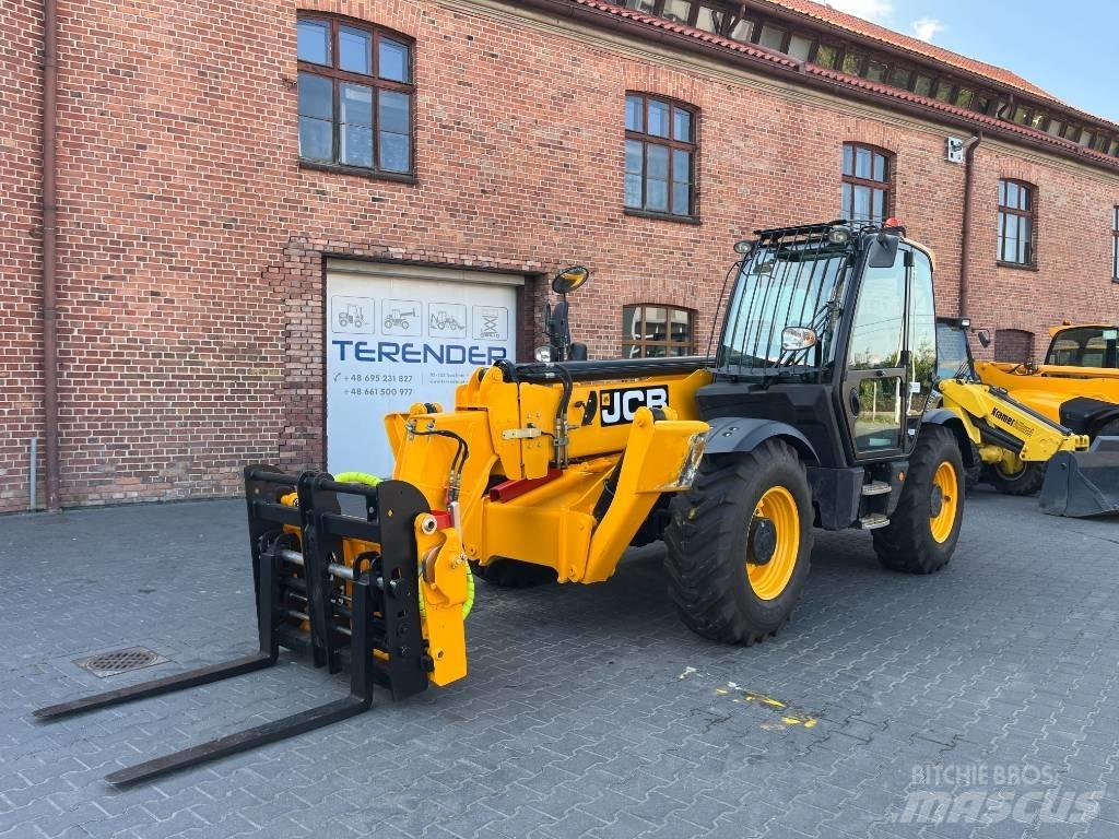 JCB 540-140 مناولات متداخلة