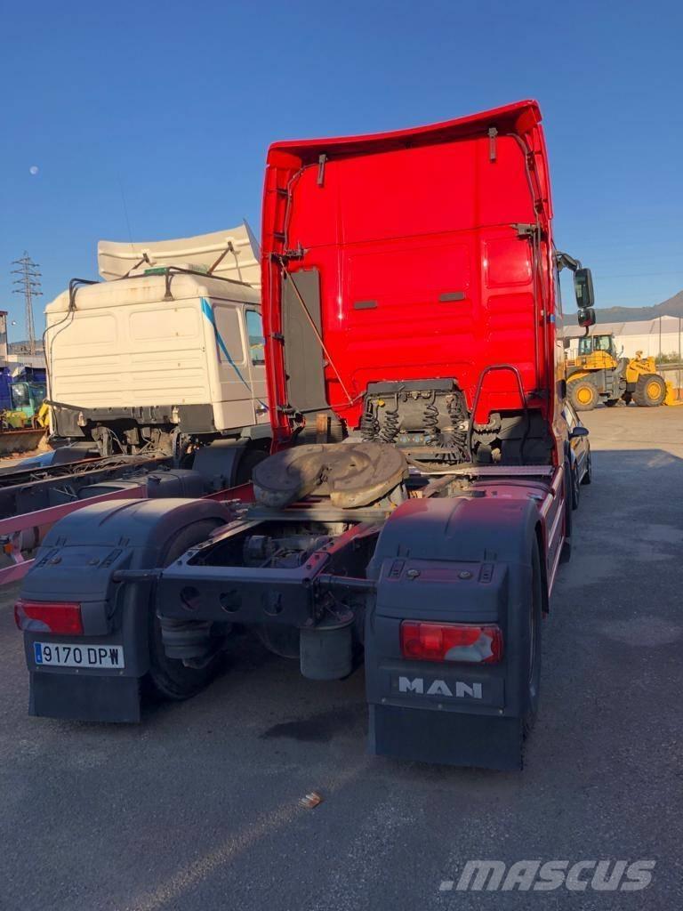 MAN TGA 18.480 وحدات الجر