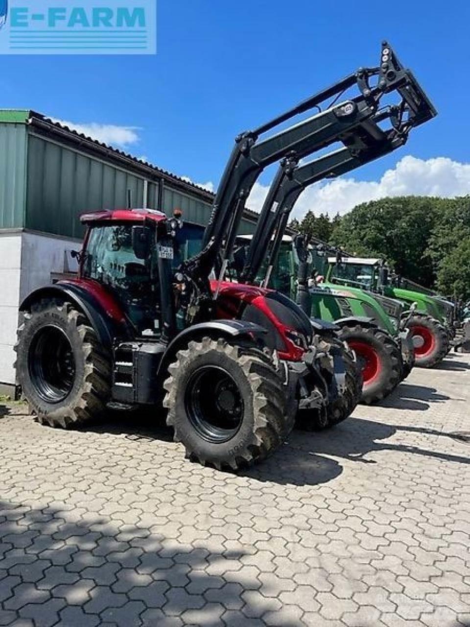 Valtra n155ea الجرارات