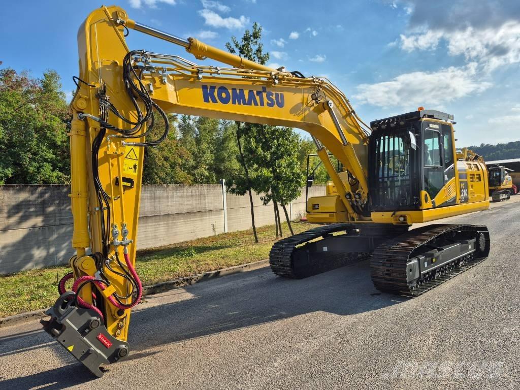 Komatsu PC210LC-11E0 حفارات زحافة