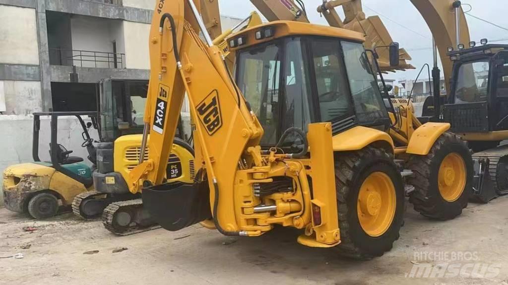 JCB 4 CX لوادر ذات جرافات عكسية