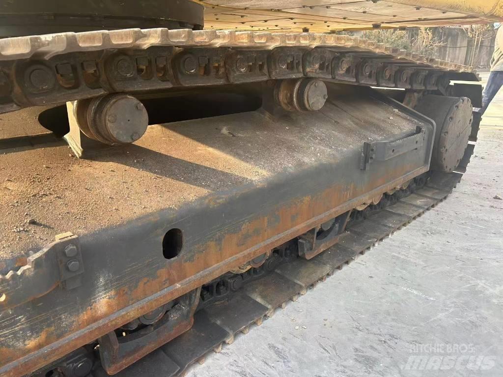 Komatsu PC 400-8 R حفارات زحافة