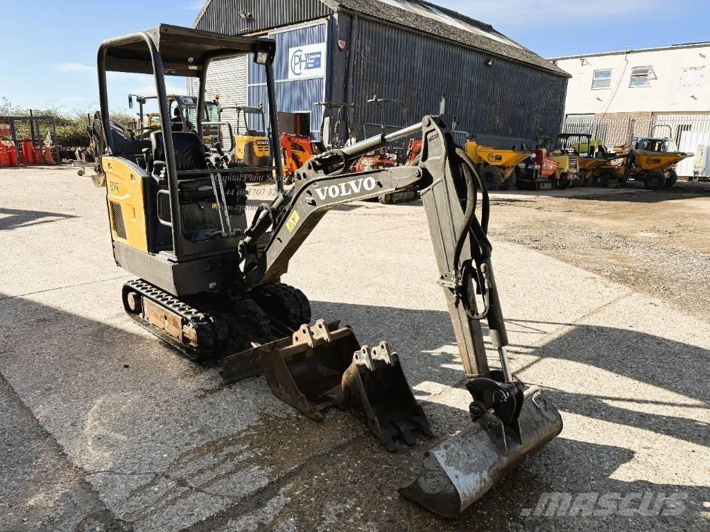 Volvo EC 15 E حفارات صغيرة أقل من 7 طن (حفارات صغيرة)