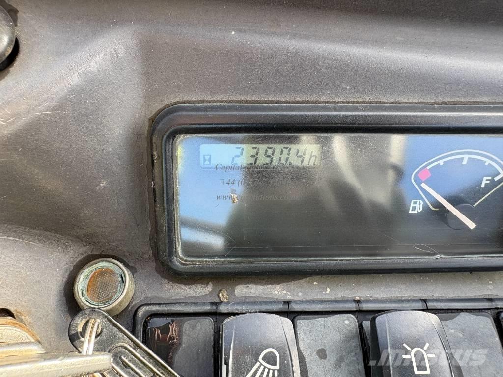 Volvo EC 15 E حفارات صغيرة أقل من 7 طن (حفارات صغيرة)