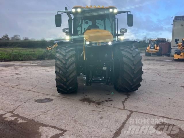 JCB (21007788) FT 4220 الجرارات