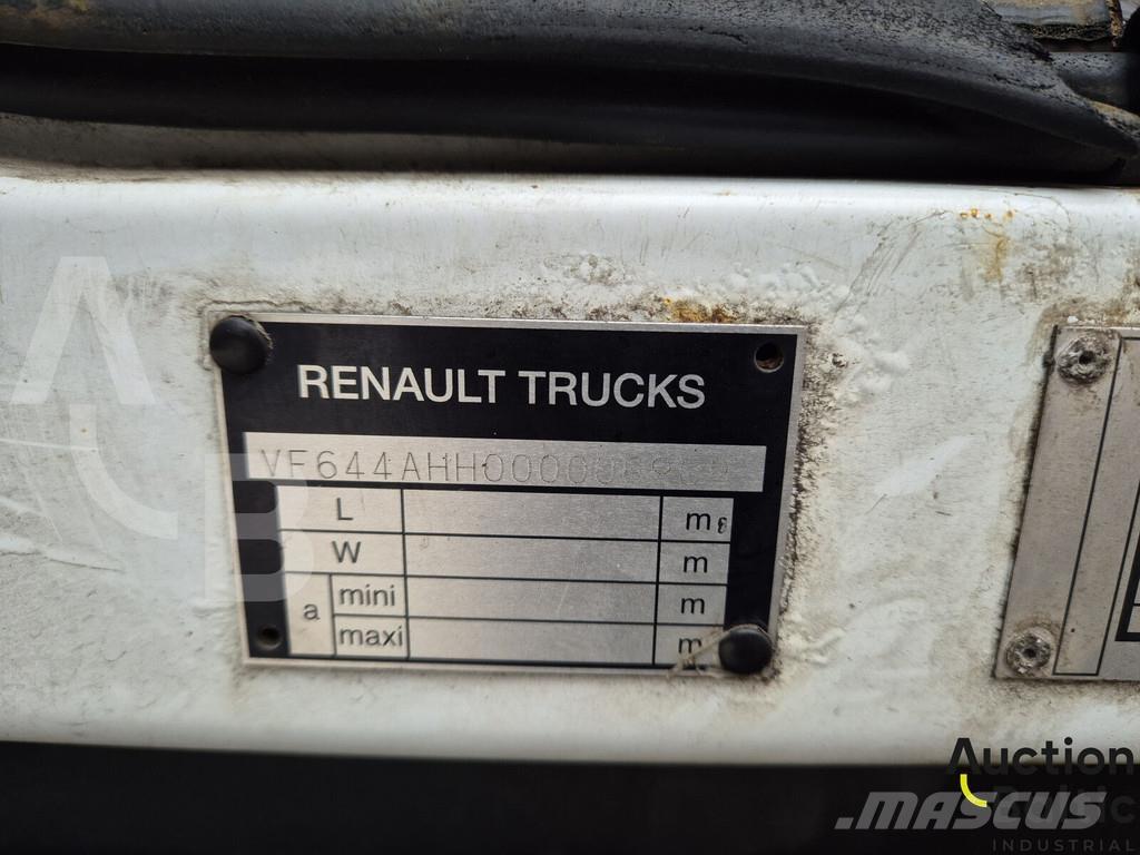 Renault Midlum شاحنات ذات هيكل صندوقي