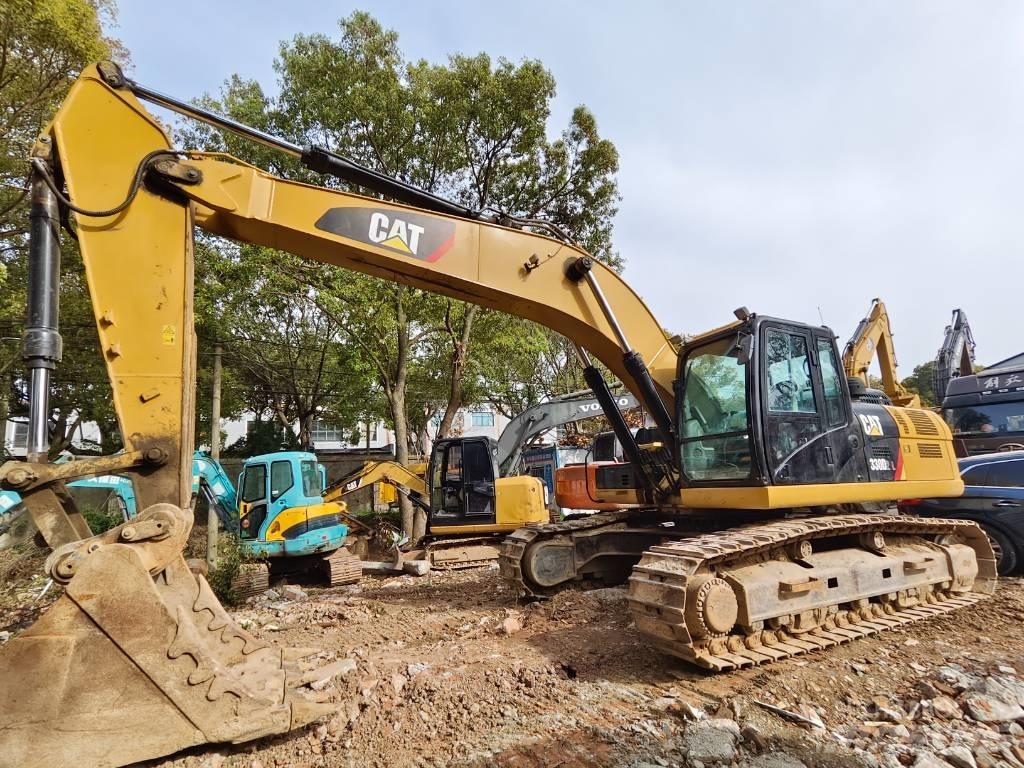 CAT 330 D حفارات زحافة