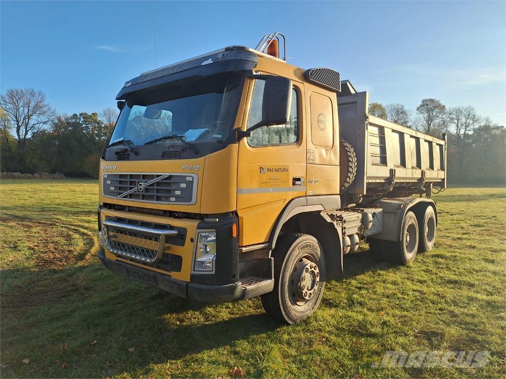 Volvo FM12 420 6X6 شاحنات قلابة