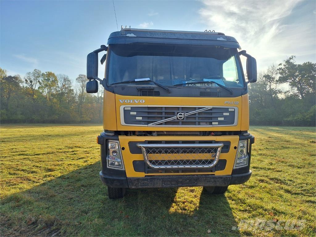 Volvo FM12 420 6X6 شاحنات قلابة