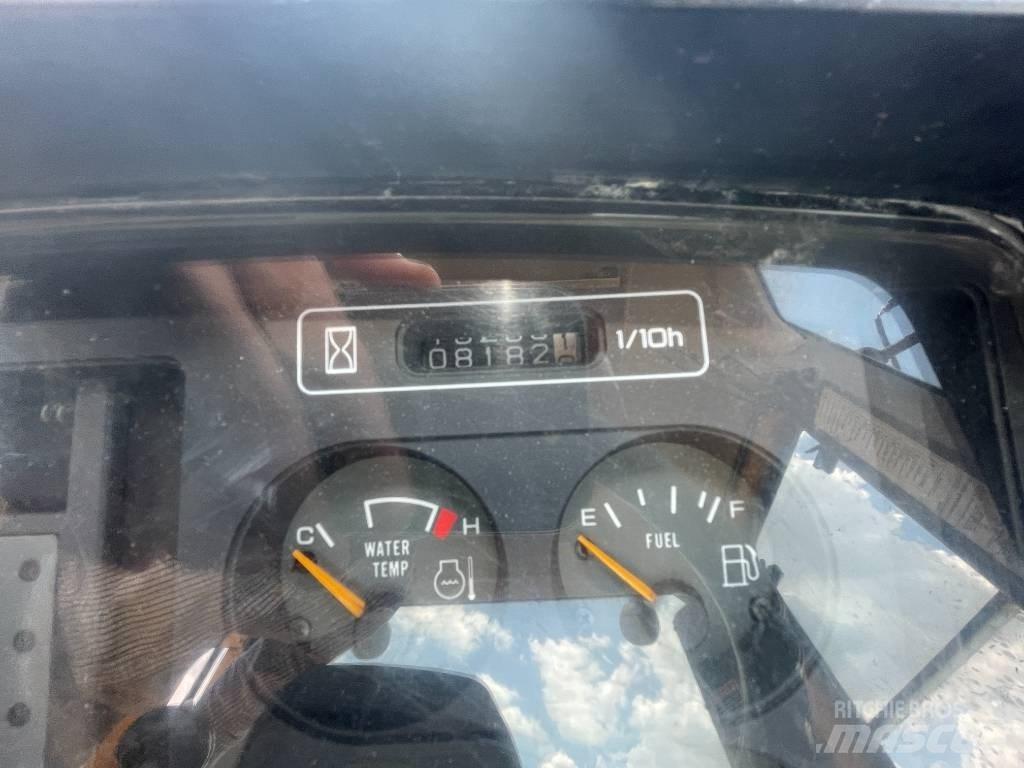 Kawasaki 80 Z V-2 لوادر بعجل