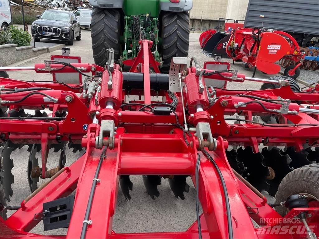 Horsch Joker 6RT زحافات ساحقة