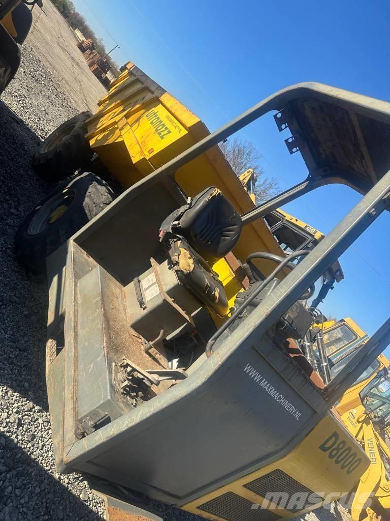  UTRANAZZ D8000 المسارات والسلاسل والهيكل السفلي