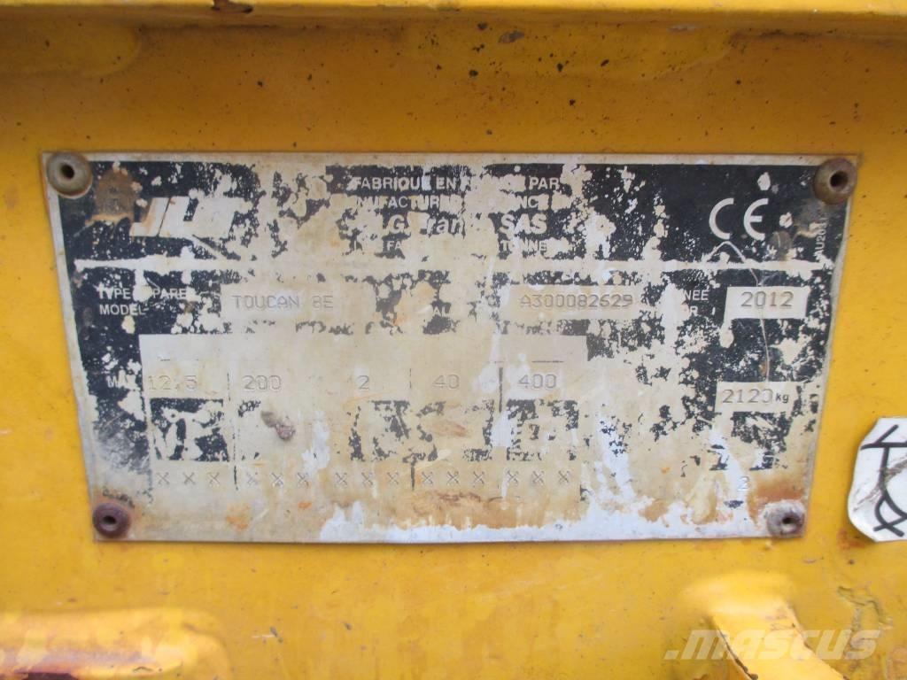JLG Toucan 8 E رافعات السارية الرأسية
